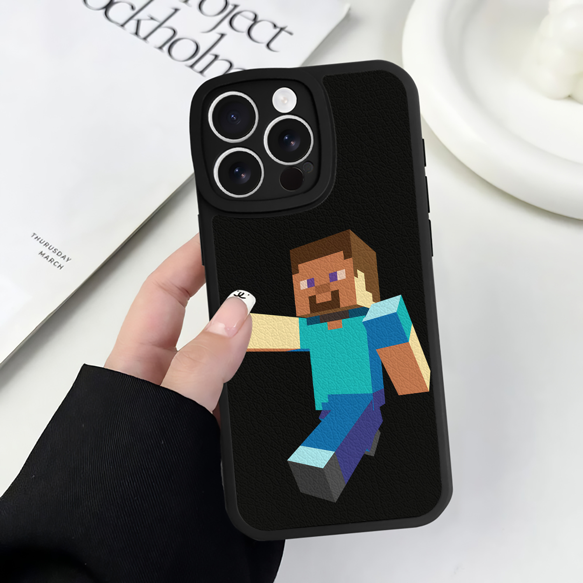 （画像用） マインクラフト ブロックの世界 Minecraft MC Block world 【iPhone 16シリーズ対応】シリコンスマホケース（レザー調） 材質：シリコン